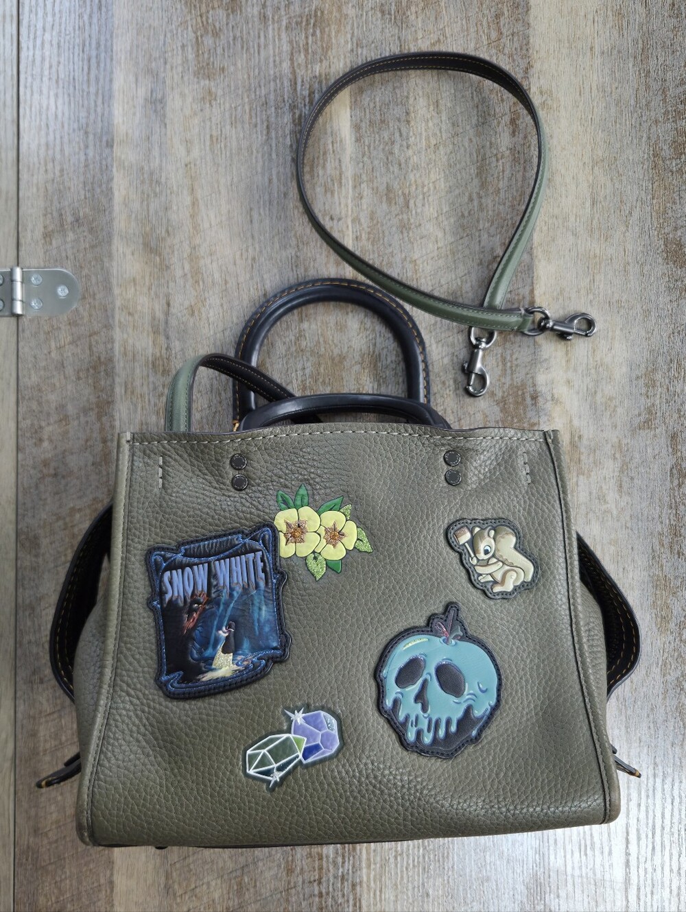 Disney X Coach Rogue 25 Dark Fairy Tale Multi Compartment Handbag / Purse